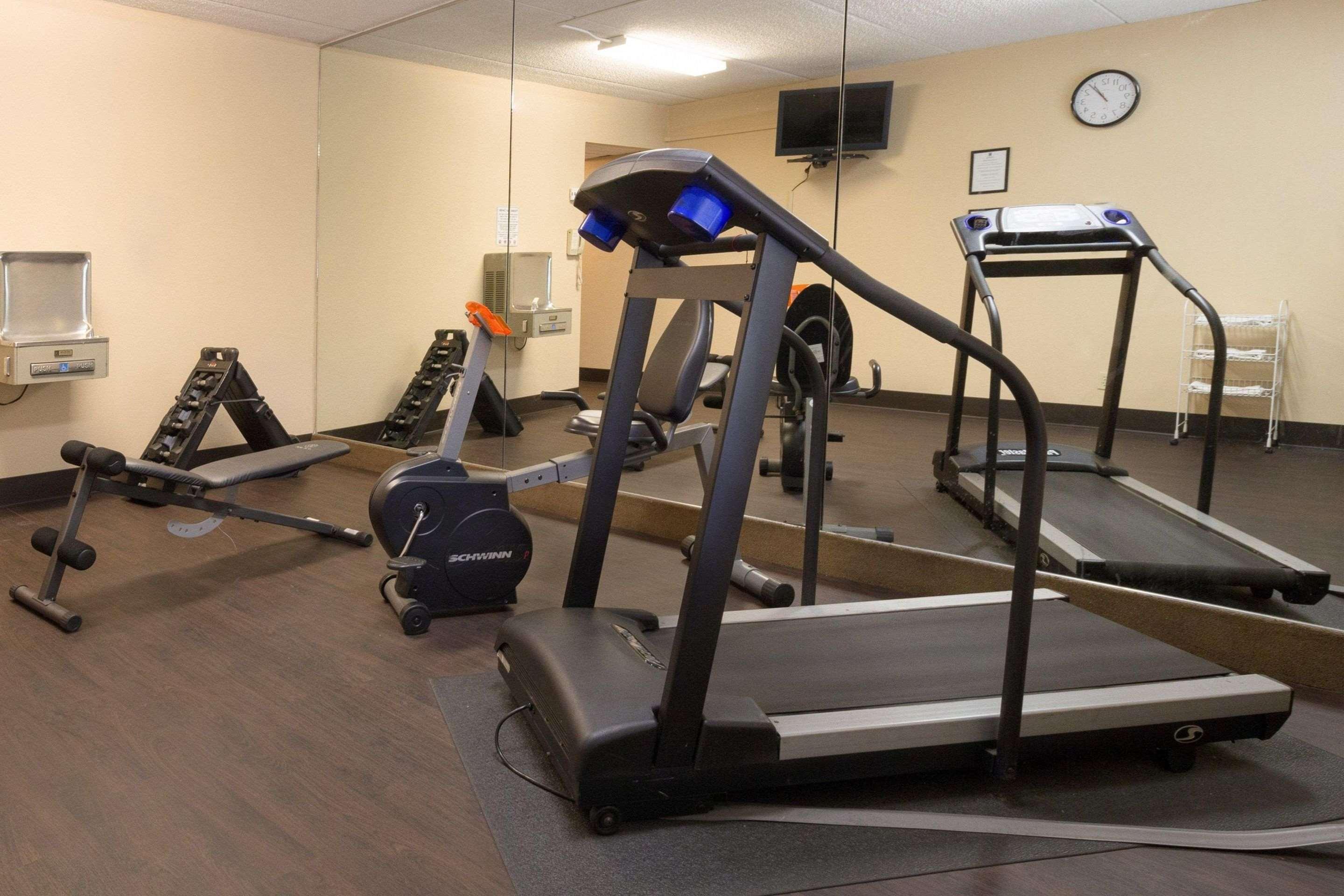 Comfort Inn & Suites Syracuse-Carrier Circle Восток Сиракьюс Экстерьер фото