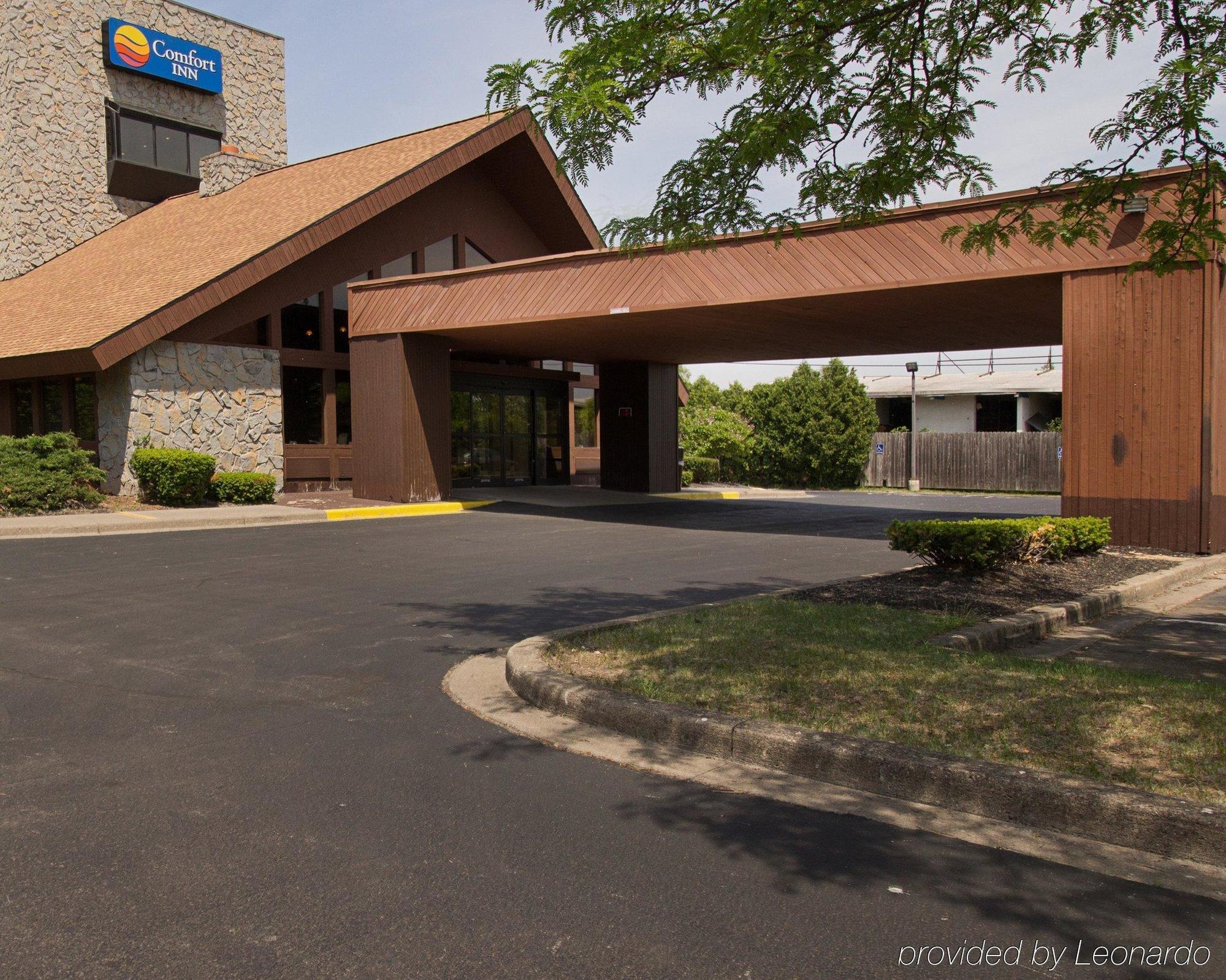 Comfort Inn & Suites Syracuse-Carrier Circle Восток Сиракьюс Экстерьер фото